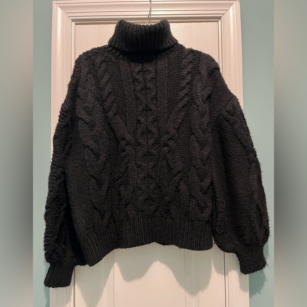 Zara Oversized Cable Knit Turtleneck Sweater Size Large - Picture 2 of 2